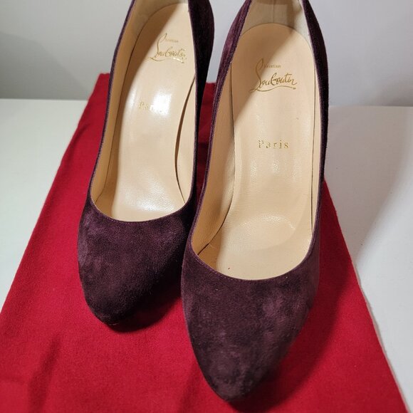 Christian Louboutin purple suede pumps size 40 used from the realreal - Picture 14 of 17